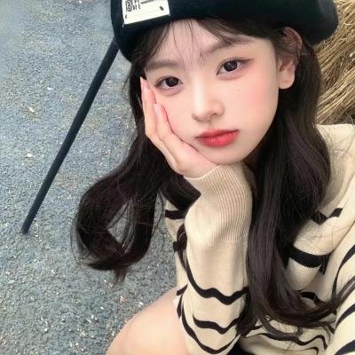 钱信伊:地下酒吧